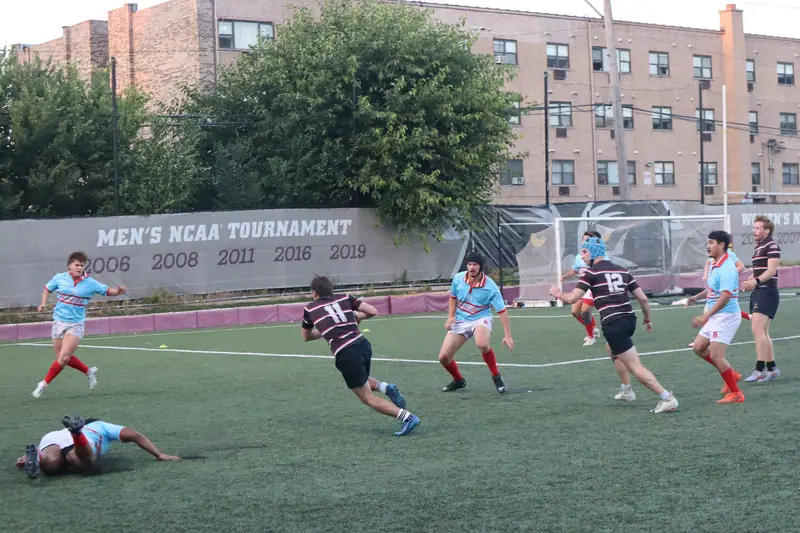 Loyola attacking against Benedictine