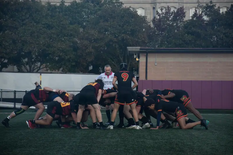 Loyola scrum against UIC